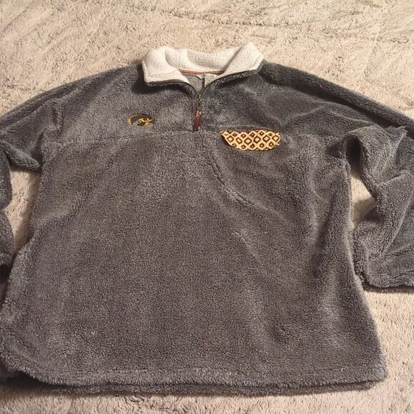 Women's Pressbox Gray IA Hawkeyes Shaggy Super Plush Fleece Quarter-Zip Jacket - Picture 1 of 8